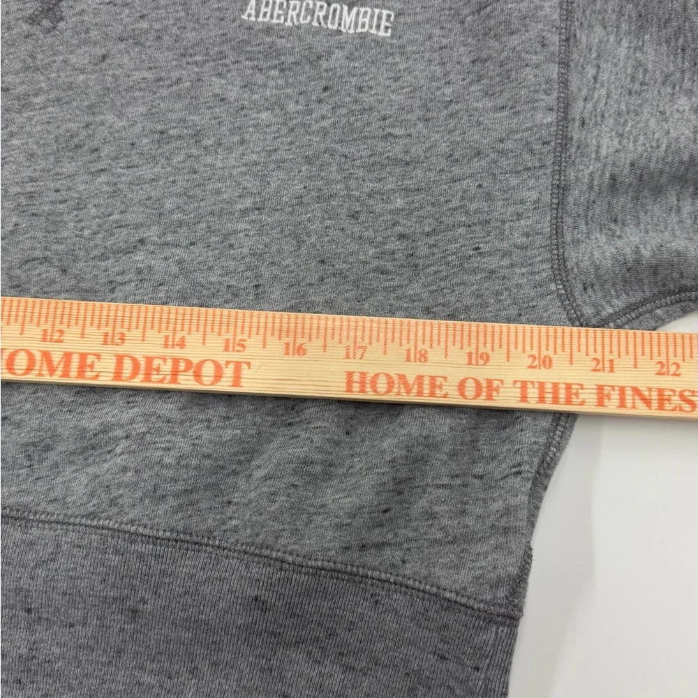 Abercrombie & Fitch Women's Gray Cropped Neck Sweatshirt Size Medium - Picture 7 of 8